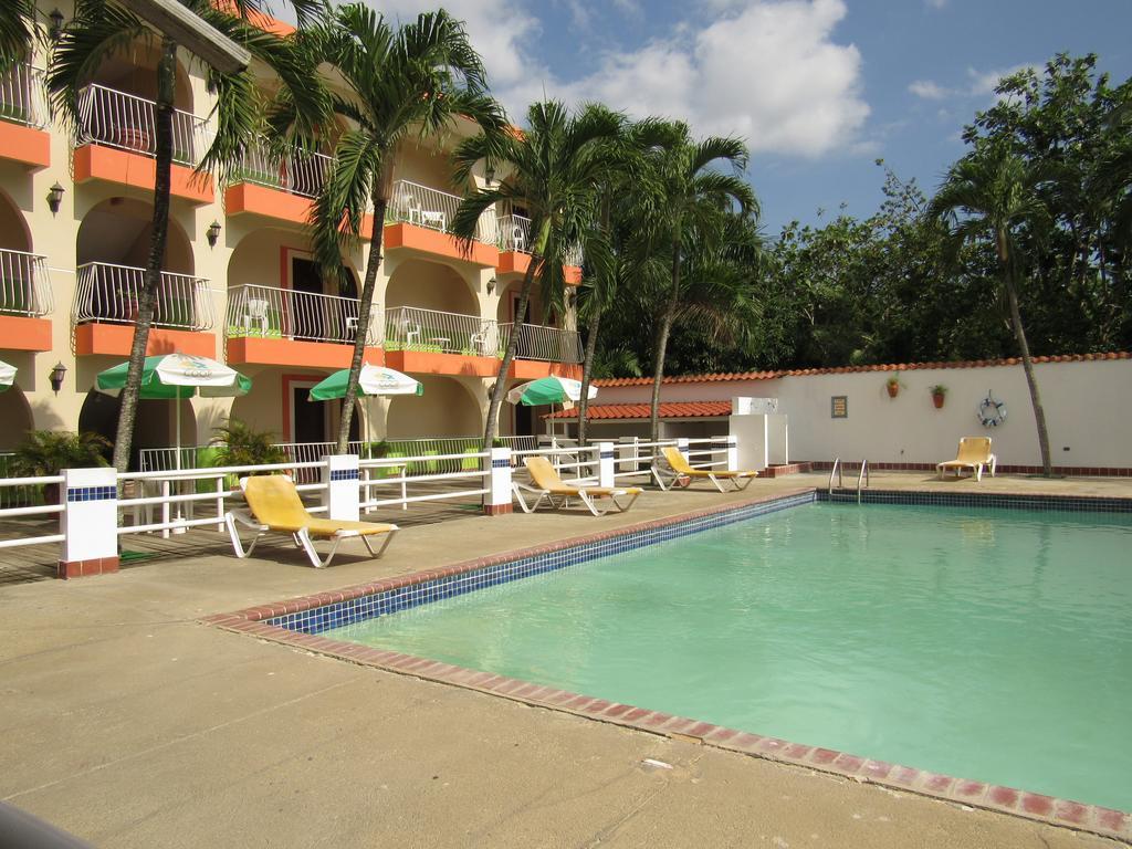 Hotel Perichi'S Cabo Rojo Exterior foto